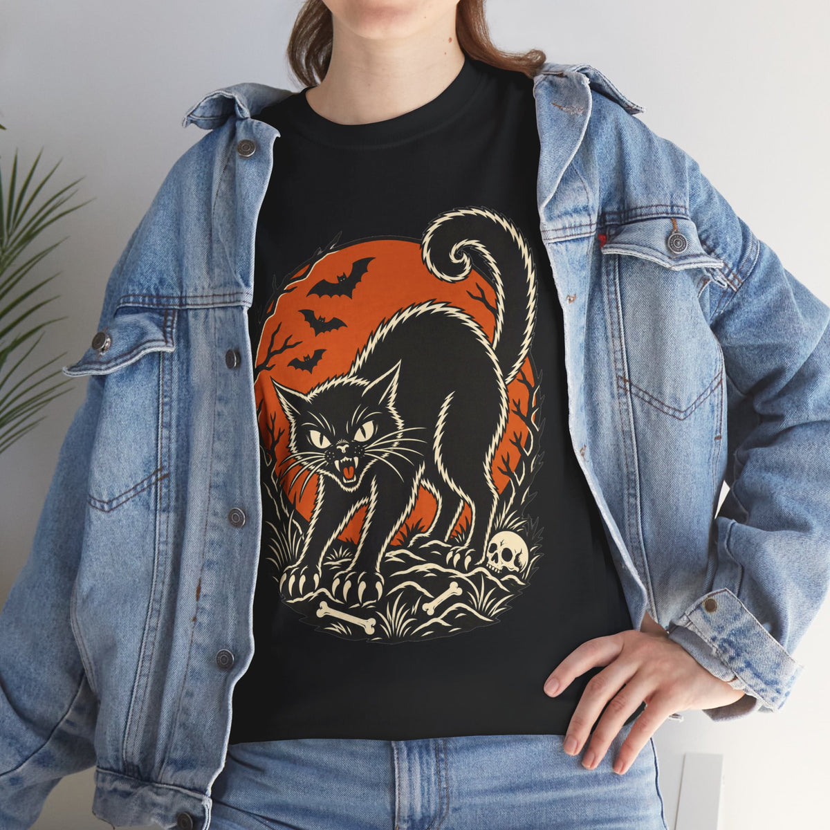 Halloween Black Cat Tee — Spooky Vintage Halloween T-Shirt